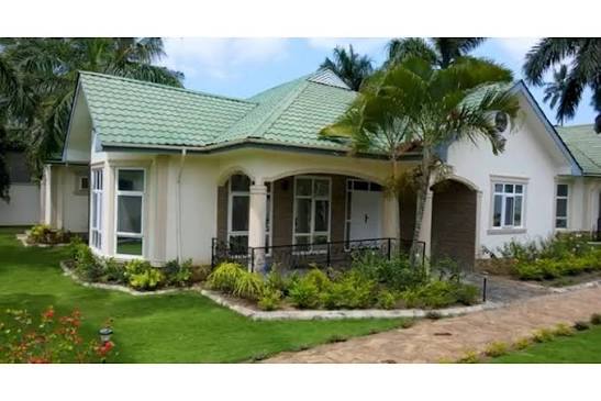 Jumbi house